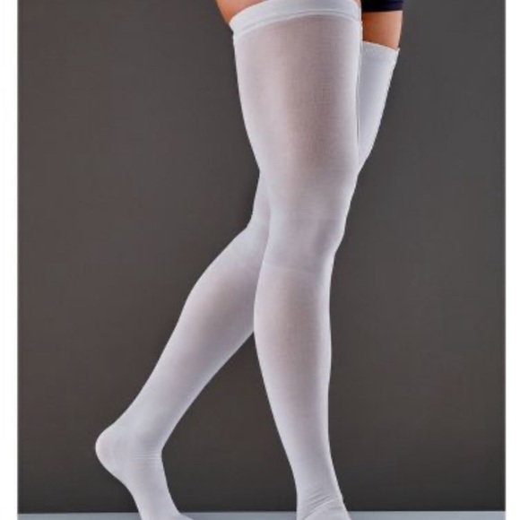 Anti-embolism thigh stockings - Picture 8 of 8